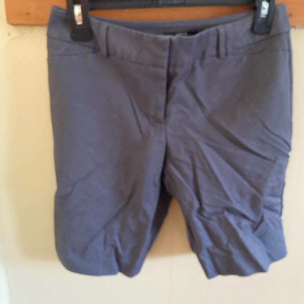 Apt 9 Bermuda shorts